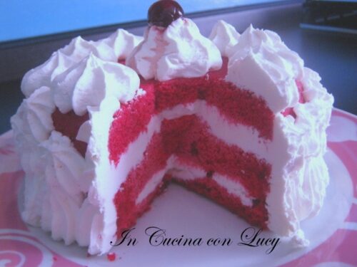 Mini torta rosso velluto.
